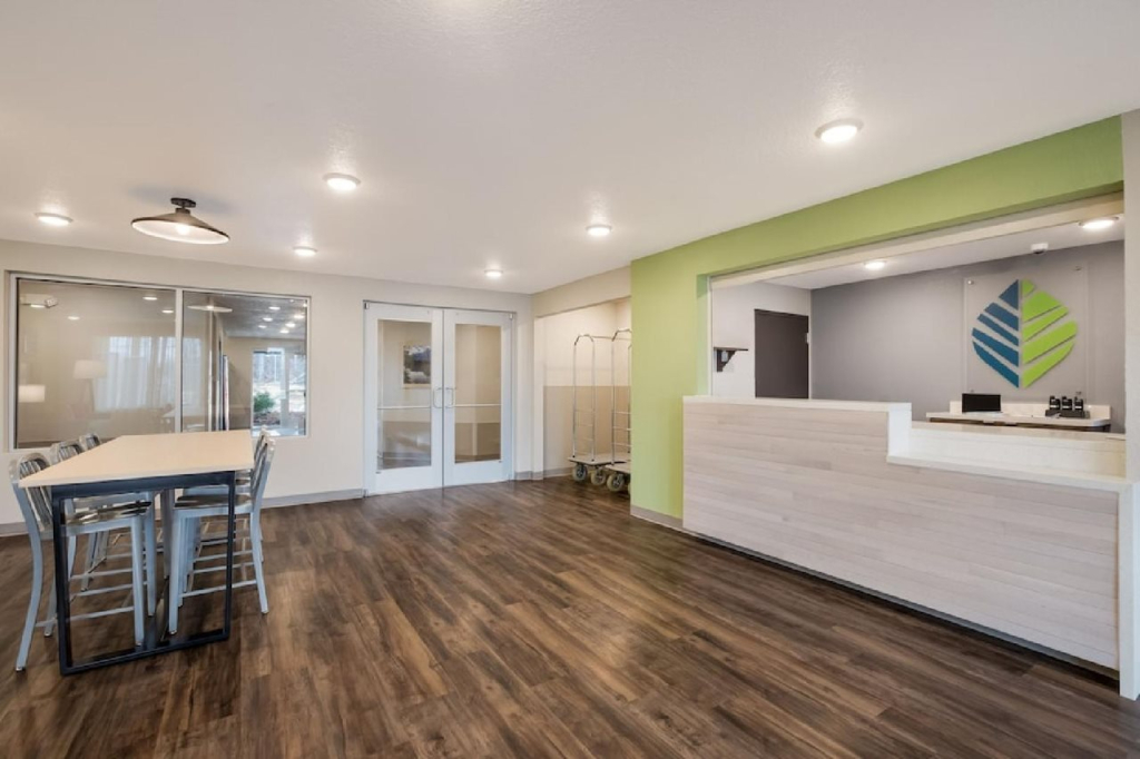 WoodSpring Suites South Brunswick - Princeton