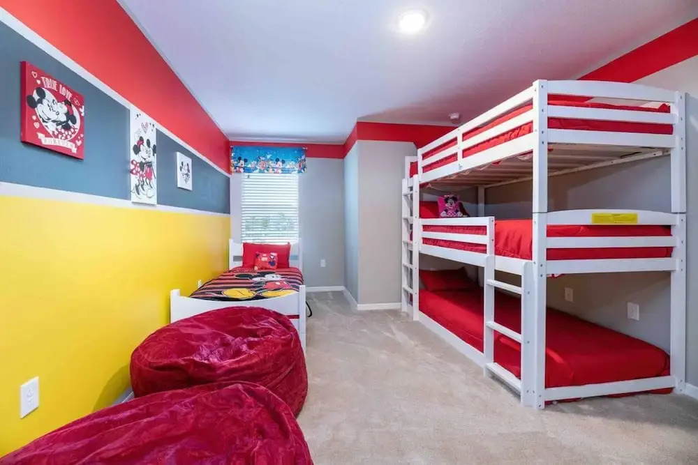 Designer Decorated-3 Bedroom Near Disney
