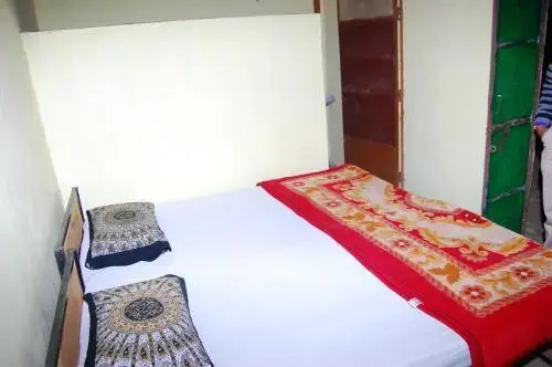 Rajwadi Desert Home Stay