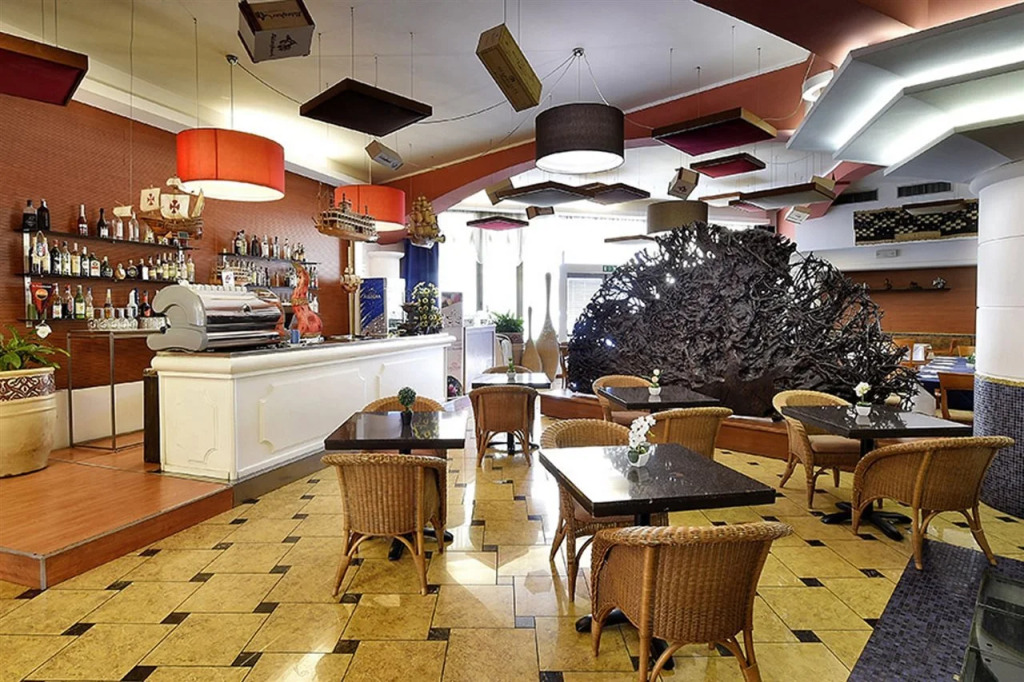 Hotel Antares
