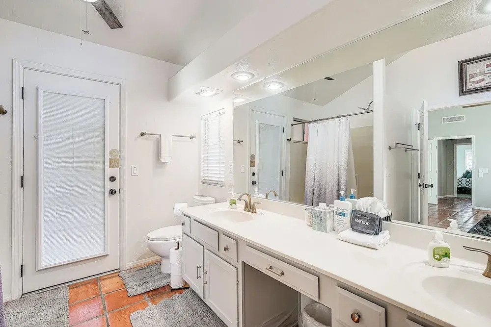 3 Mi to Dtwn: Home w/ Heated Pool in Gilbert