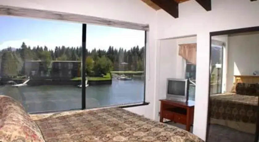 RedAwning Garmish Court Holiday home