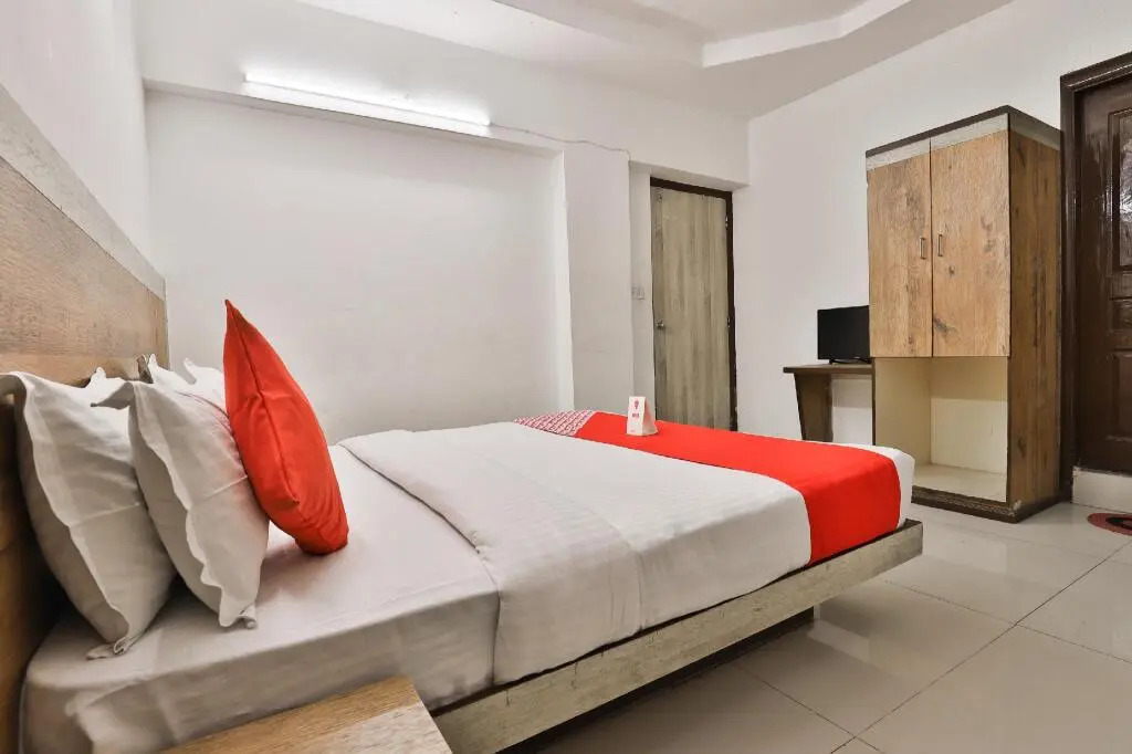OYO 8758 Hotel Swagatam