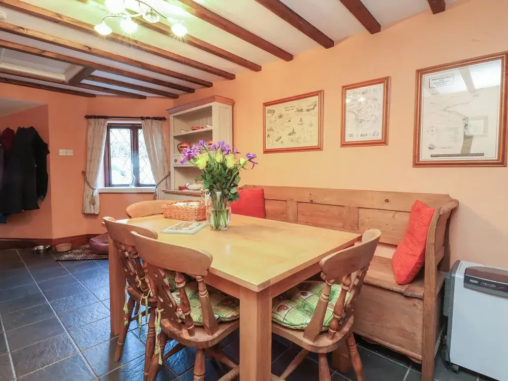 Old Farm Cottage