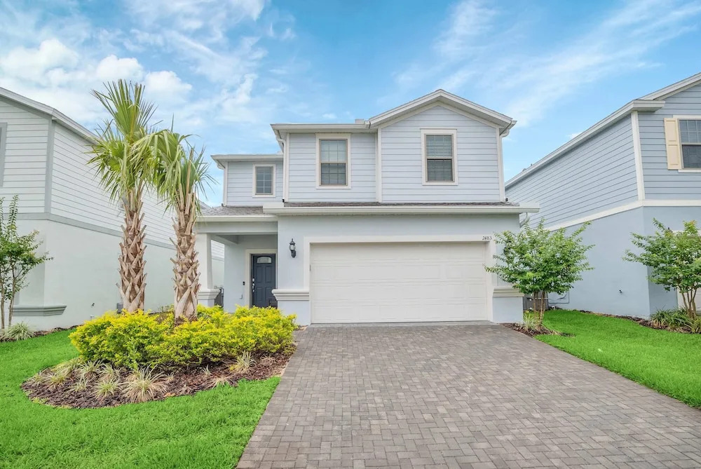 Exquisite, Spacious and Close to Disney 6 BD Home #6ws483