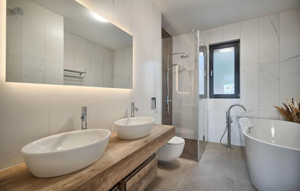 Beautiful Home in Kastel Gomilica With Outdoor Swimming Pool, Wifi and 6 Bedrooms