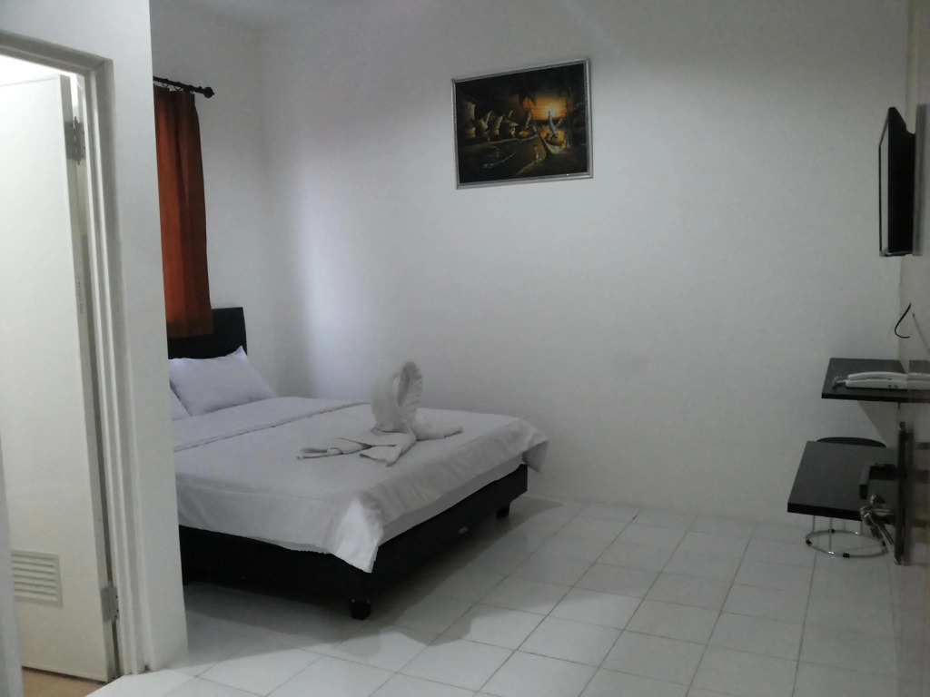 OYO 91035 De Ritz Residence