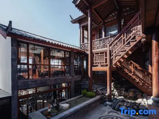 Lijiang Jian Shan Lu Homestay