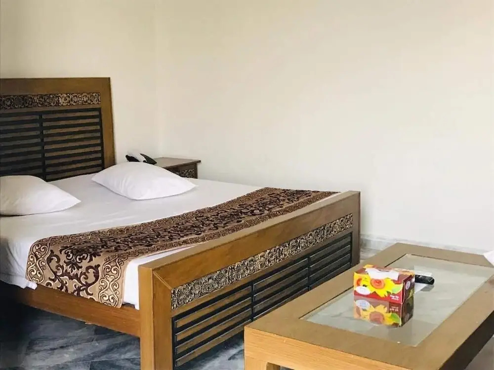 New Visit Inn Hotel