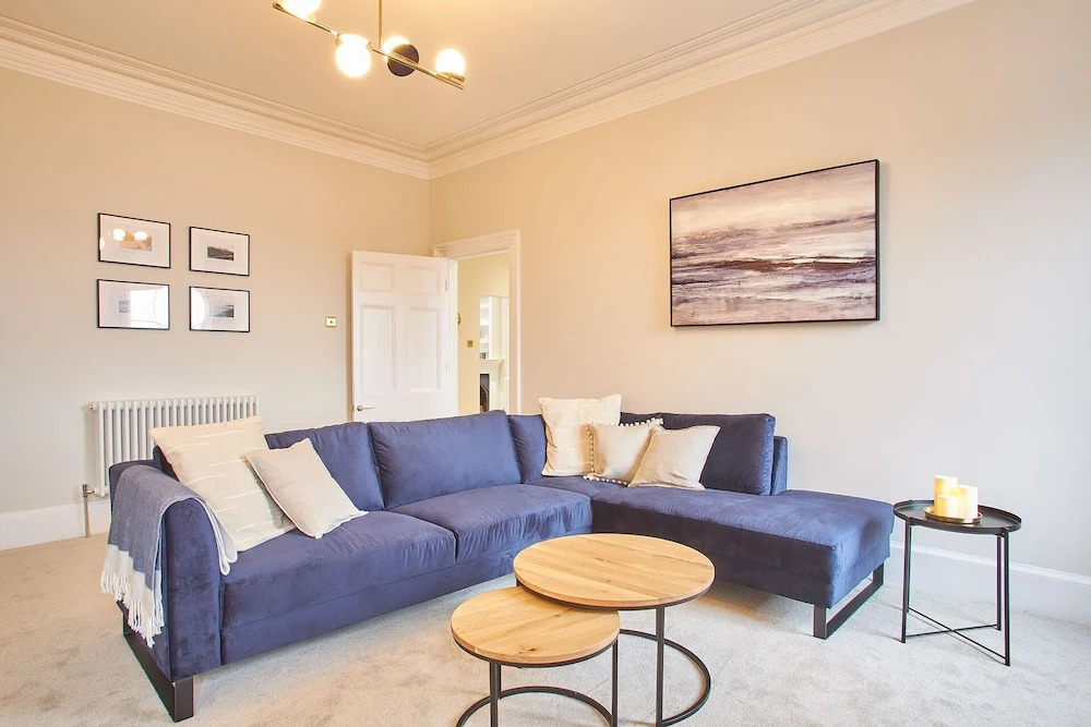 Host Stay Huntcliff View Apartment