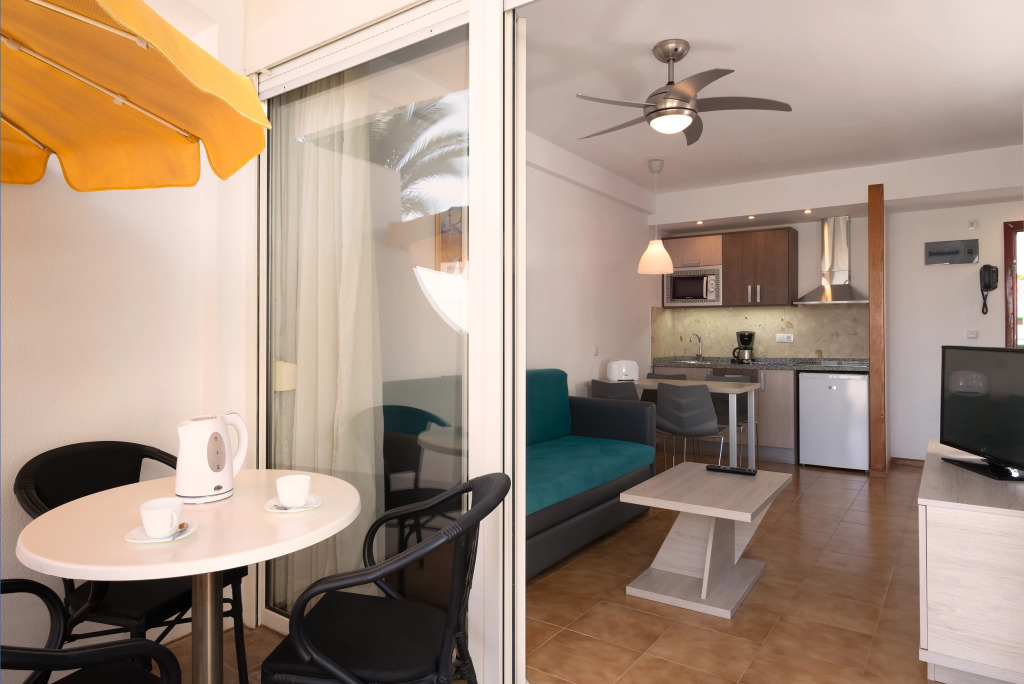 Apartamentos Montemayor