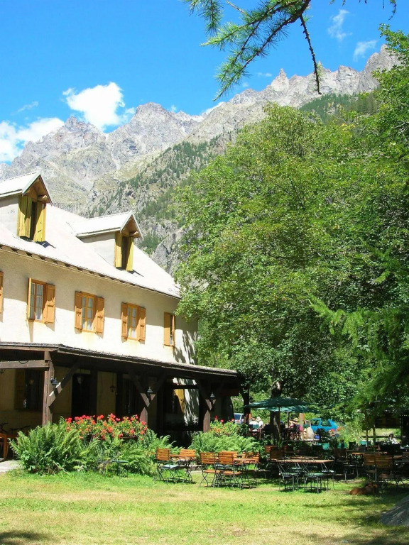 Chalet Hotel d Ailefroide