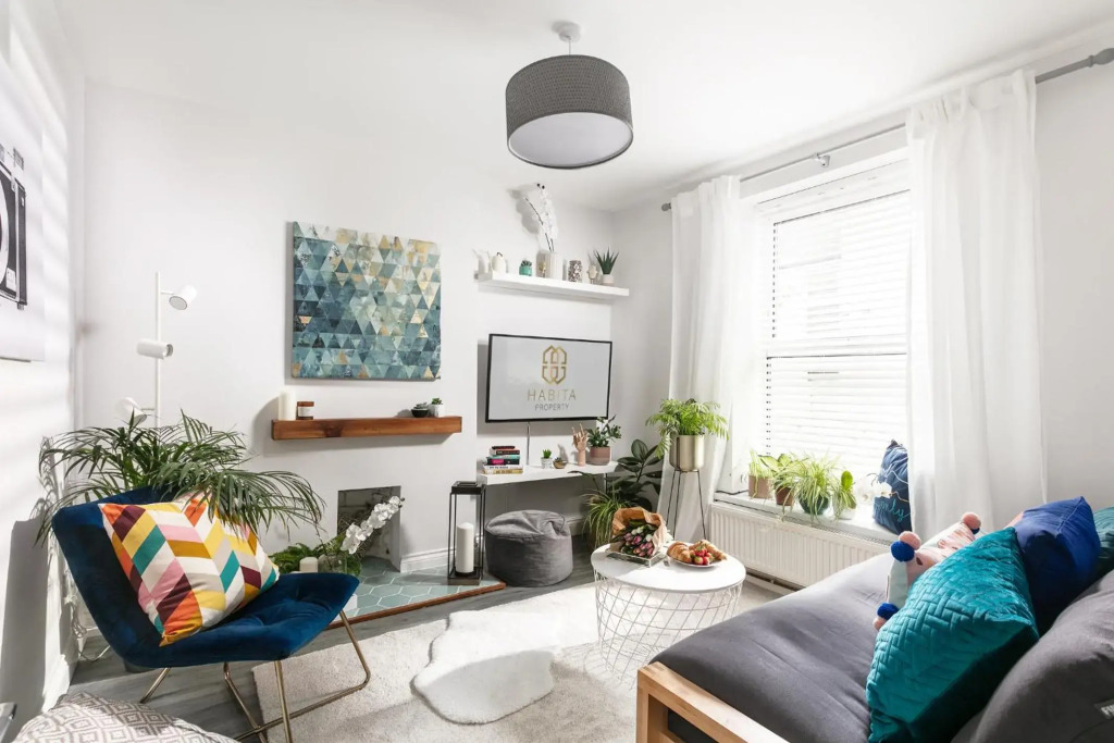Bijoux Plymouth Cottage - Sleeps 6 - By Habita Property