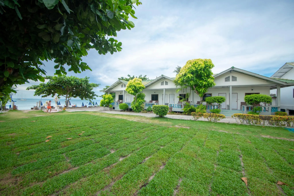 Bay Beach Resort