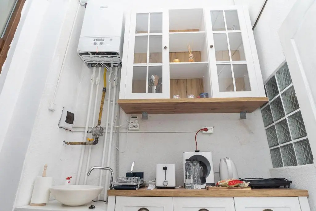 Raphaela Residence