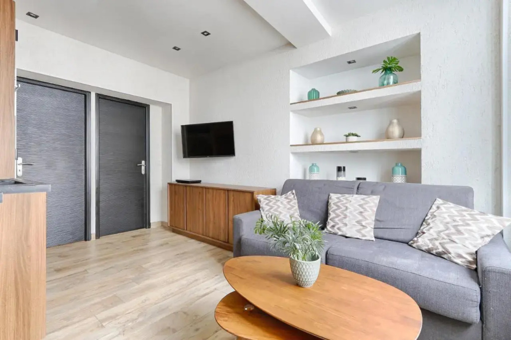 Home Suite Home Canal Saint Martin 2BR