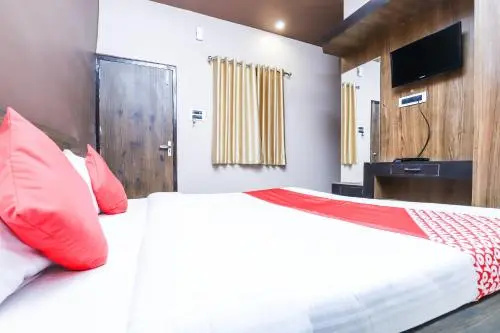 Oyo 24276 Ck Valley Hotel & Restaurant