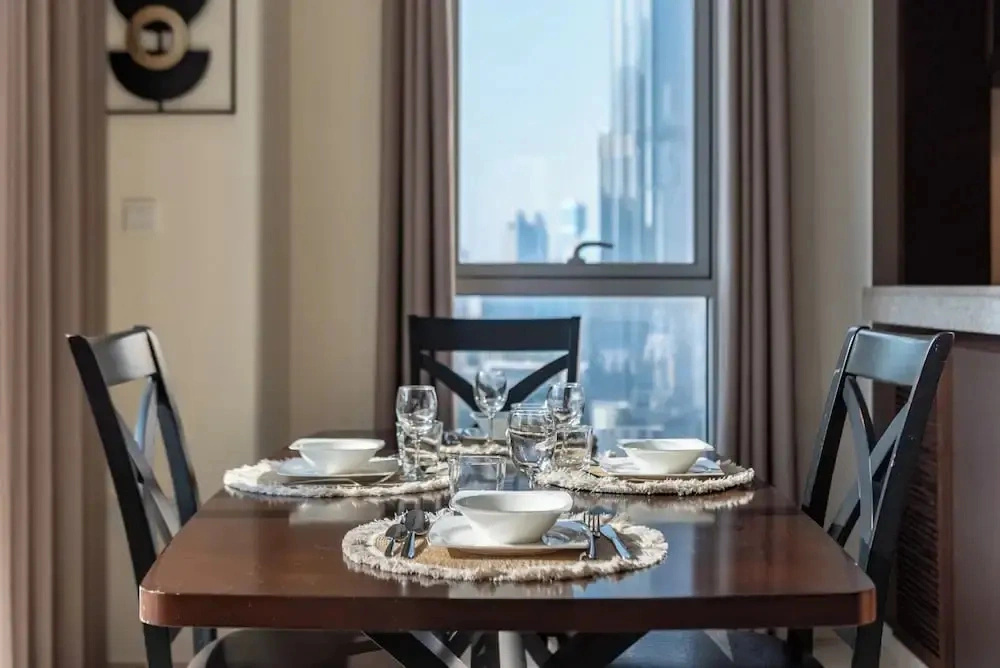 GLOBALSTAY The Residences Tower 8