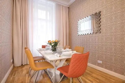 Luxurious Apartments Ujezd