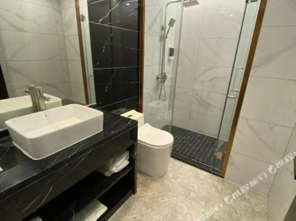 Zhongshan Yuexi Holiday Inn