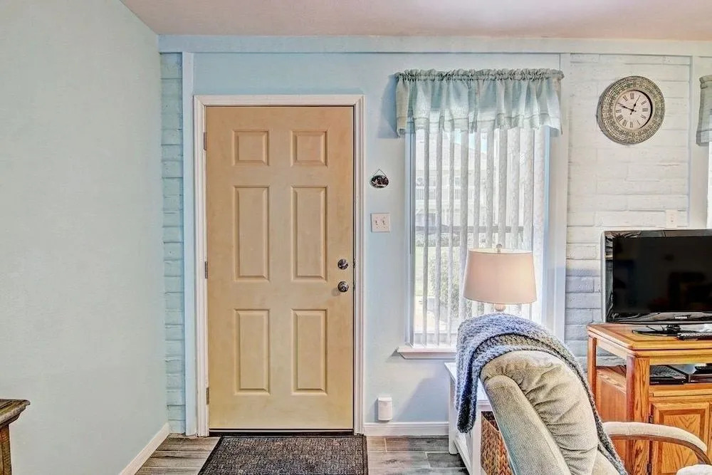 El Cortez EC134 - 1 Br Condo