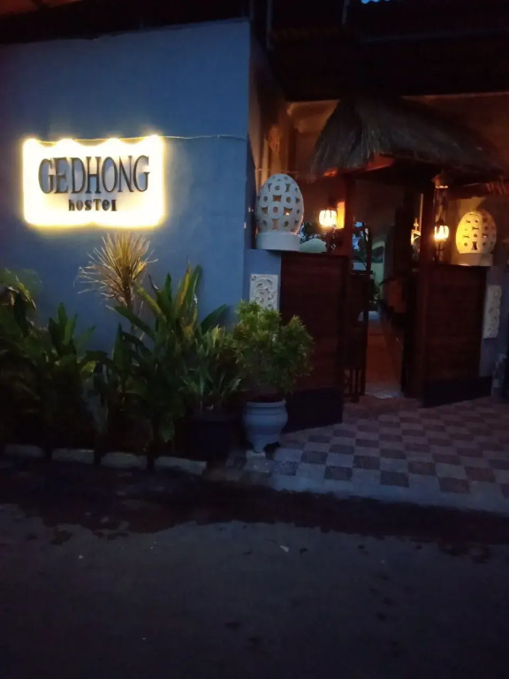 Gedhong Hostel