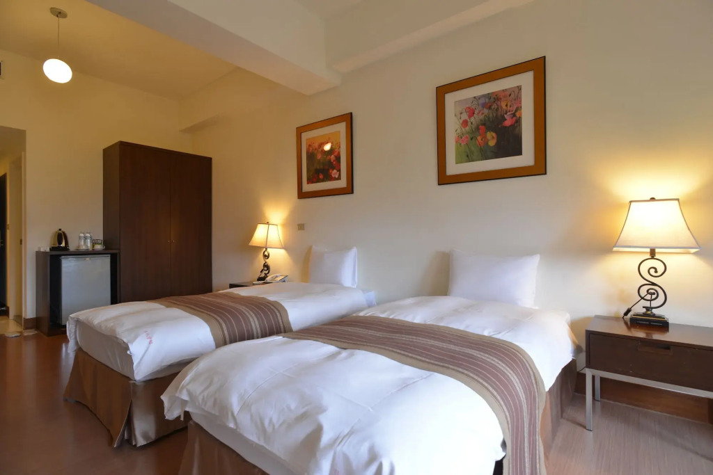 Yago Inn