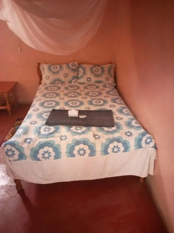 Kyeni Hotel