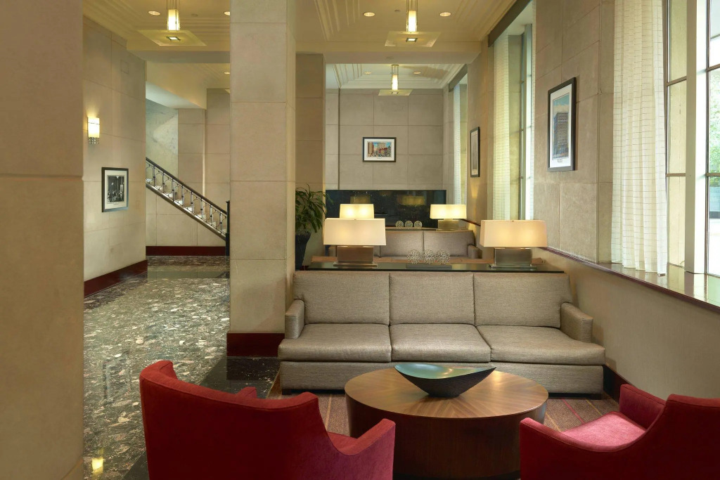 Courtyard by Marriott Nashville Downtown