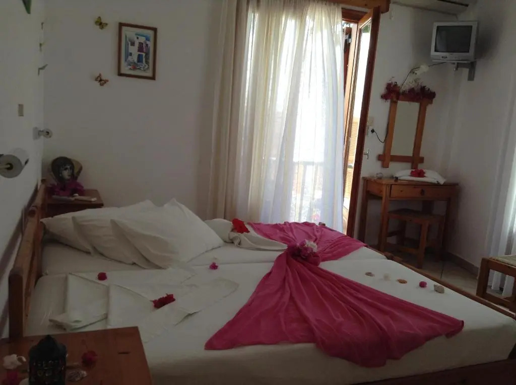 Arian Hotel