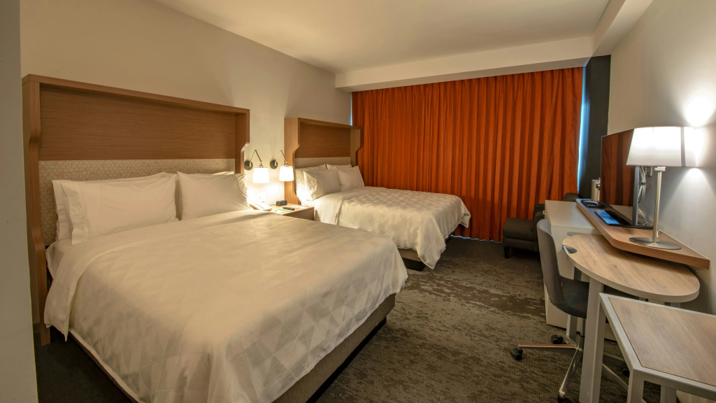 Holiday Inn & Suites - Merida La Isla by IHG