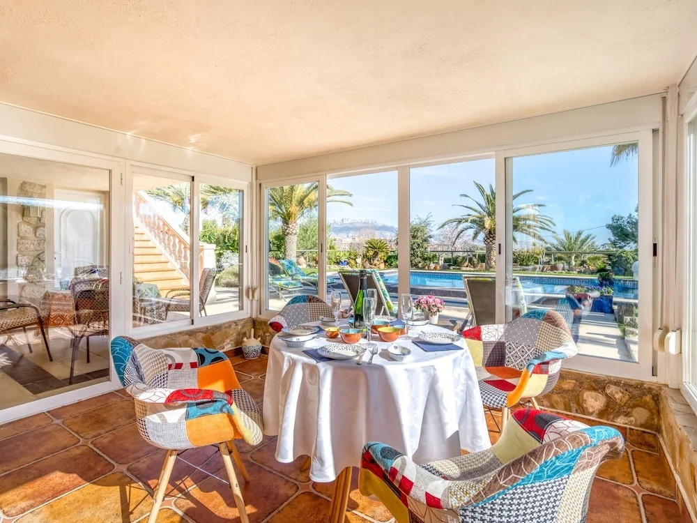 Deluxe Apartment in Albir With Pool & Garden