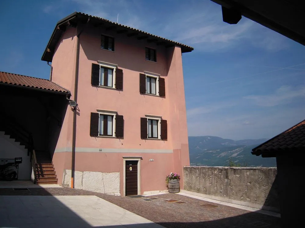 Casa Della Torre
