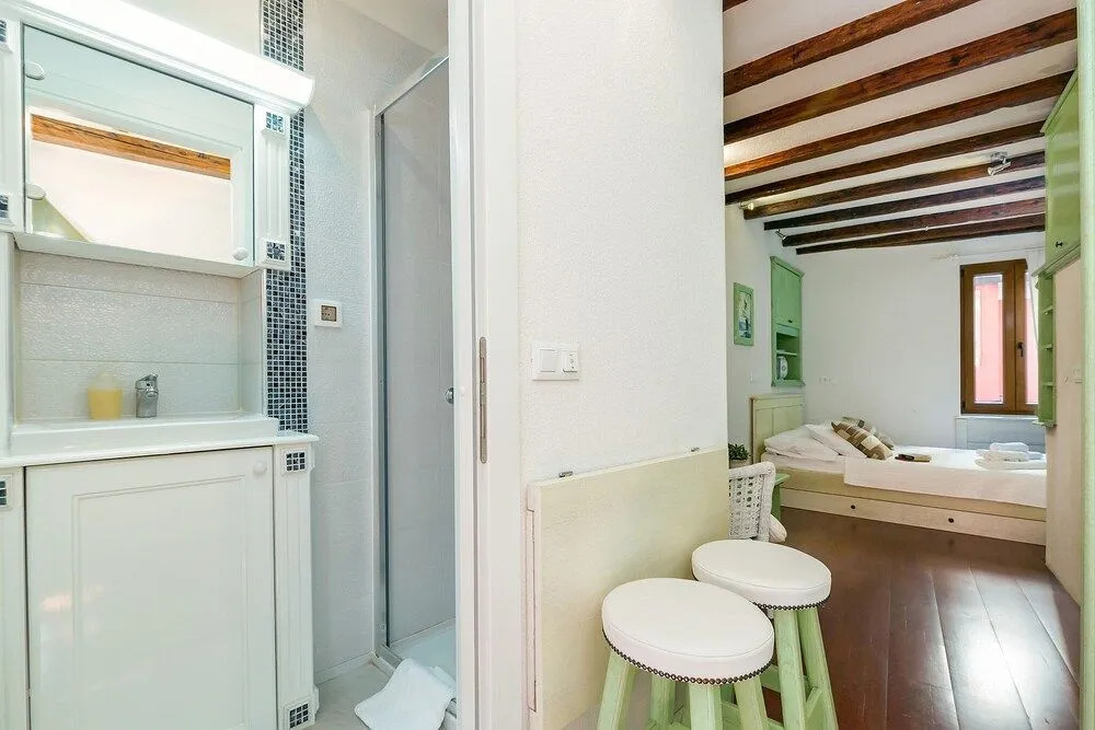 Studios Verde by Irundo
