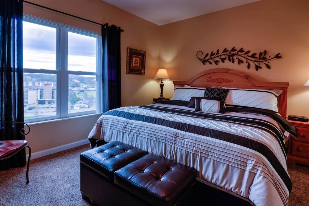 Whispering Pines 224