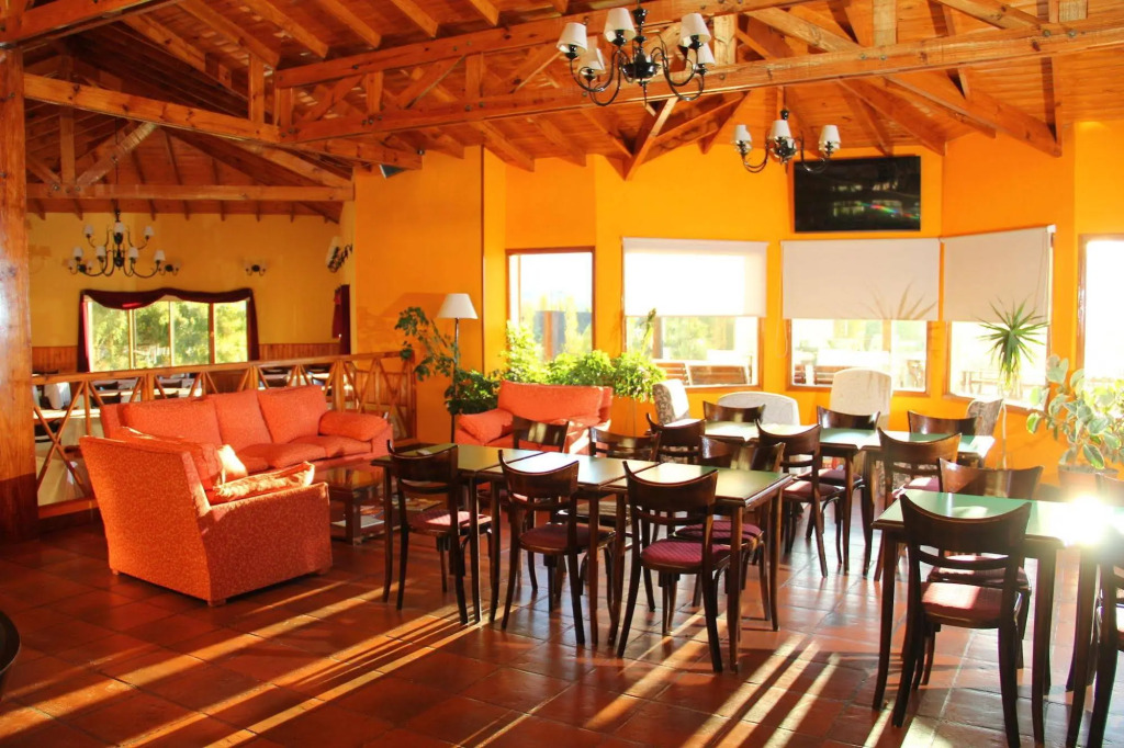 Hotel Picos Del Sur