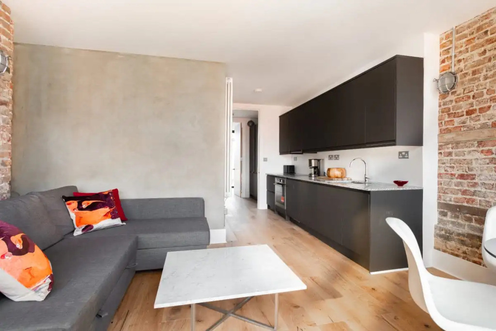 The Bethnal Green Escape - Modern & Bright 1BDR Apartment