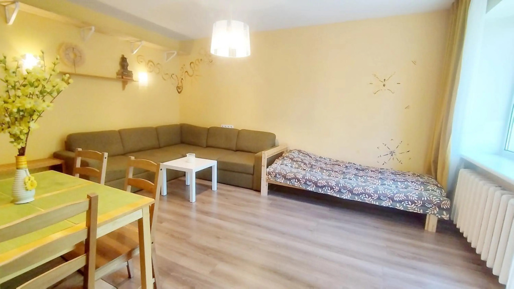 2 Rooms Apartment in Trendy Paupys