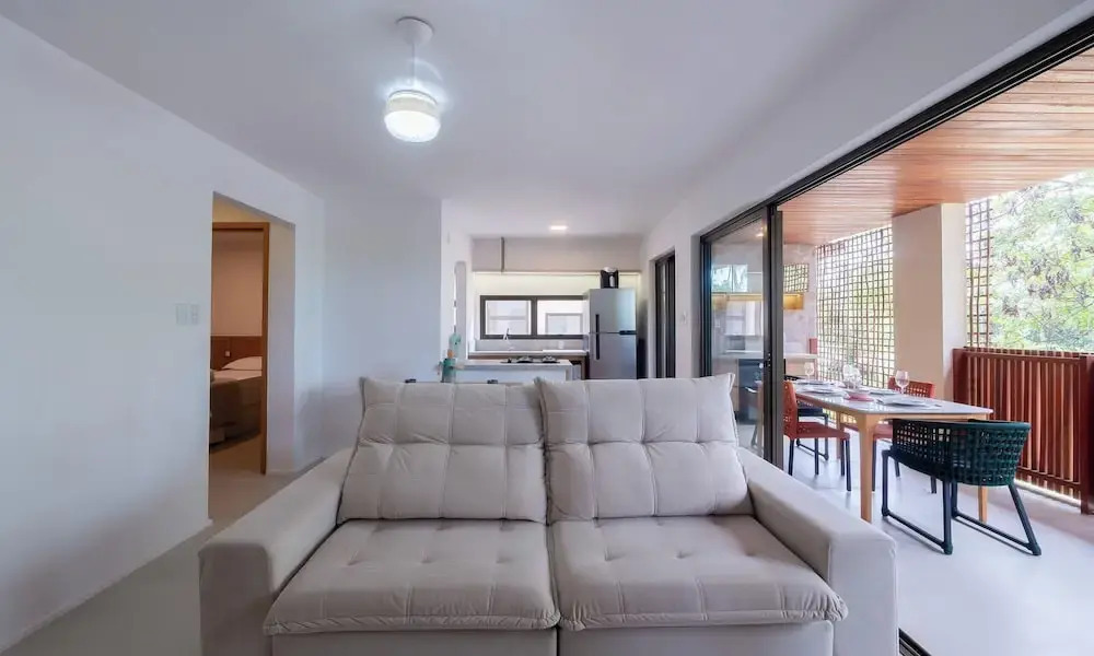 2 Bedroom Apt 800 m From the Beach Tdc0109