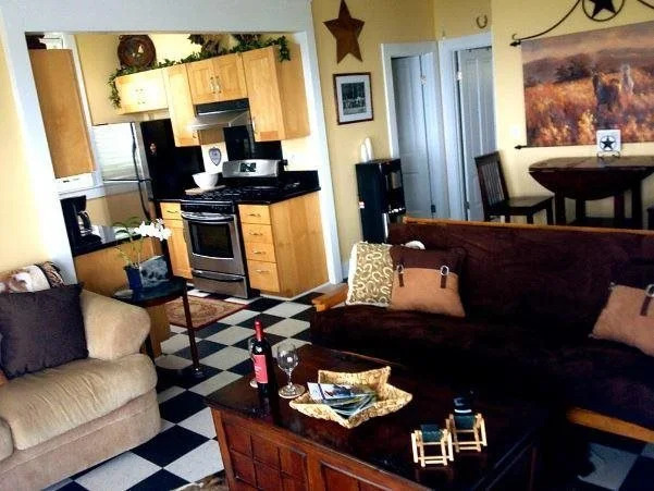 Hamakua Ranch House B&B