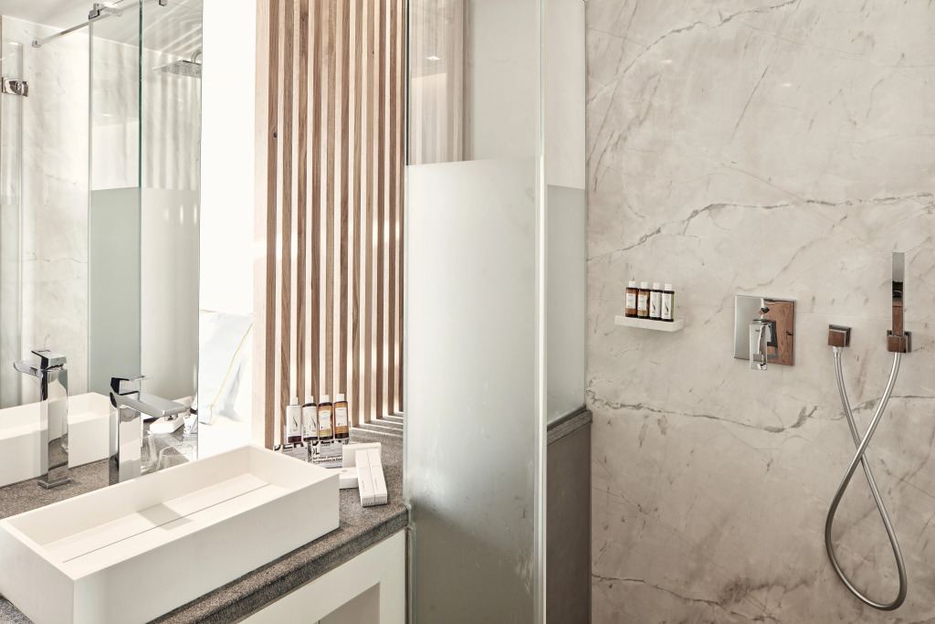Отель Myconian Korali Relais & Chateaux