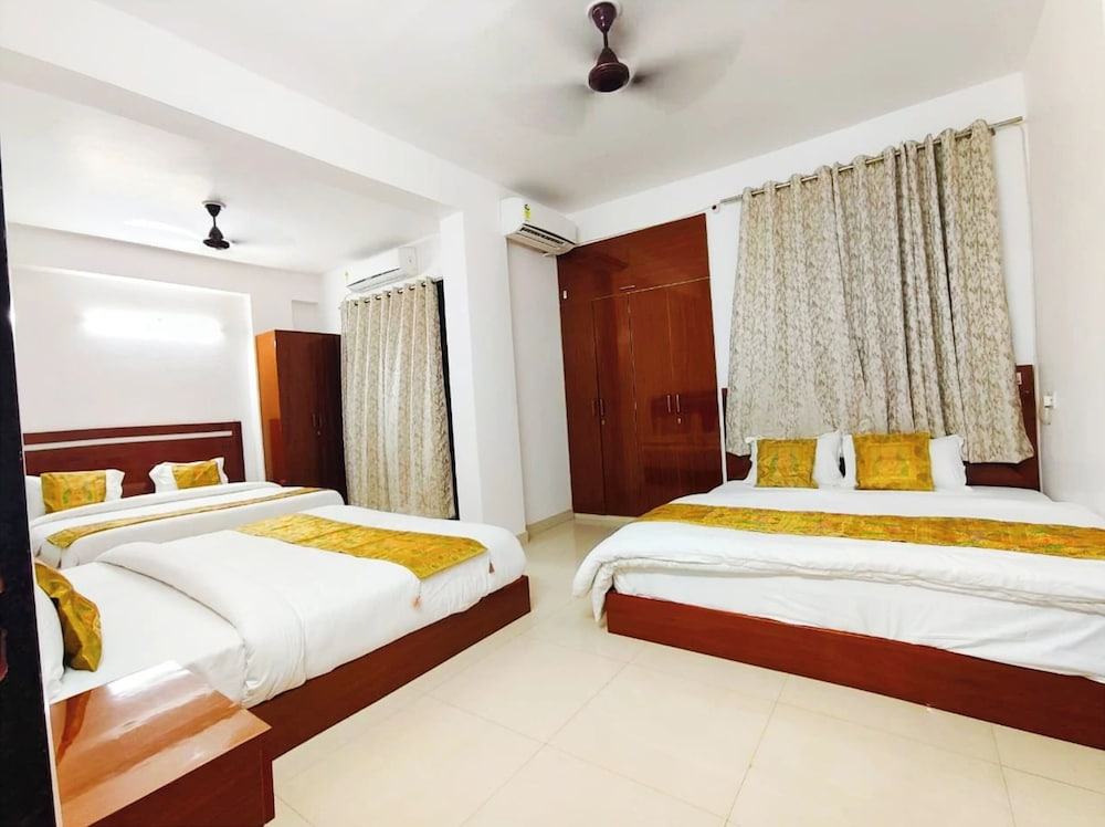 Varanasi Hotel V-E-D-A Vatika