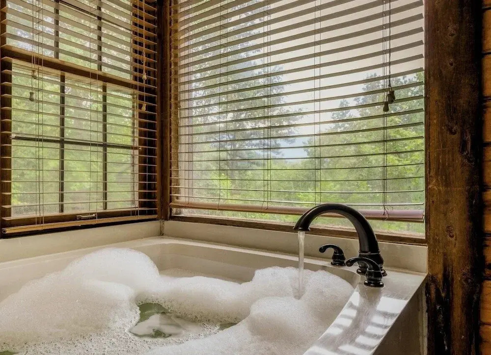Golf Resort Cabin w Hot Tub Firepit Pool