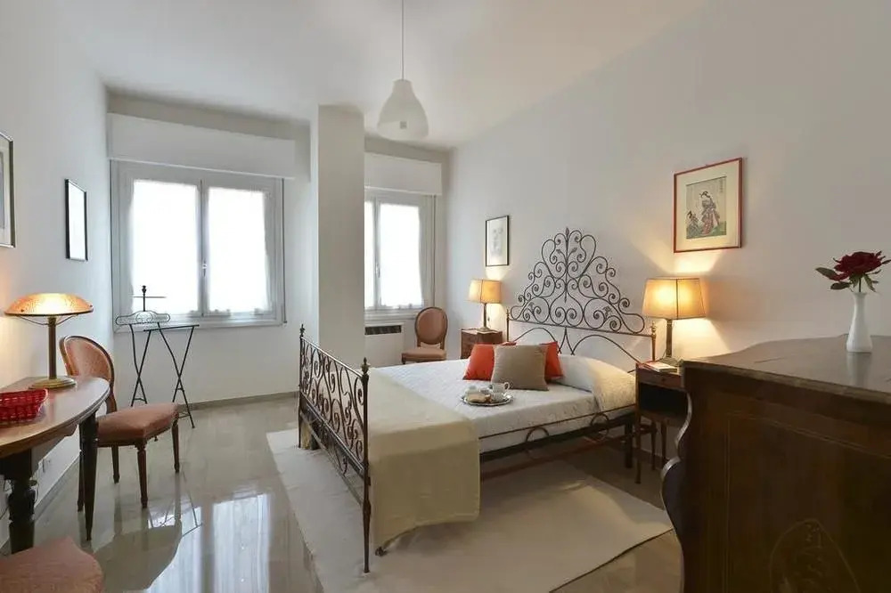 Laura Bassi Apartment