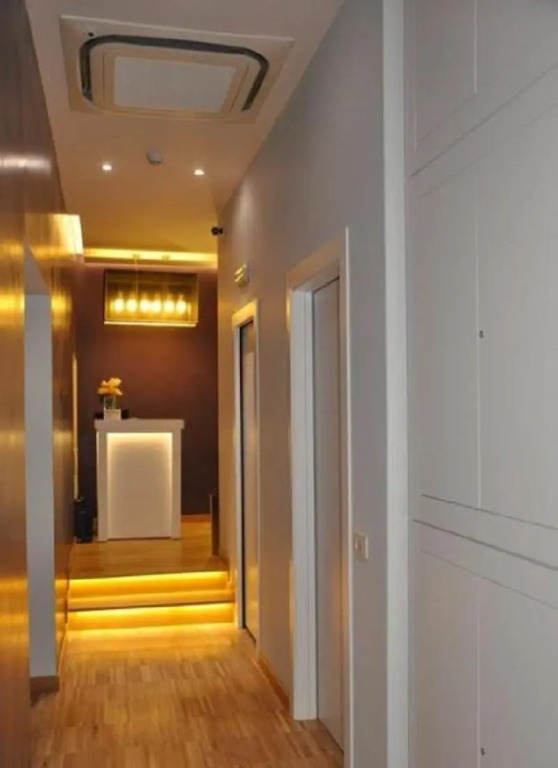 At Home Townhouse - Filiberto