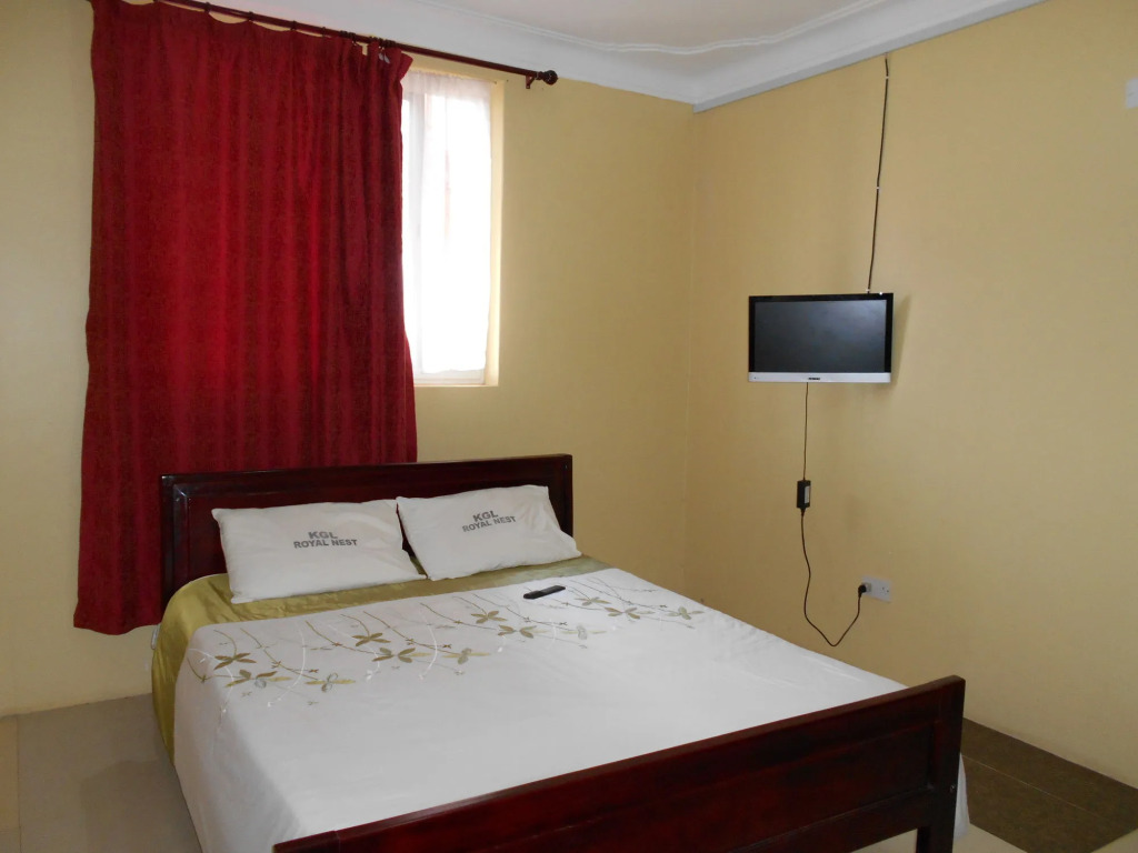 Hotel Royal Nest Entebbe