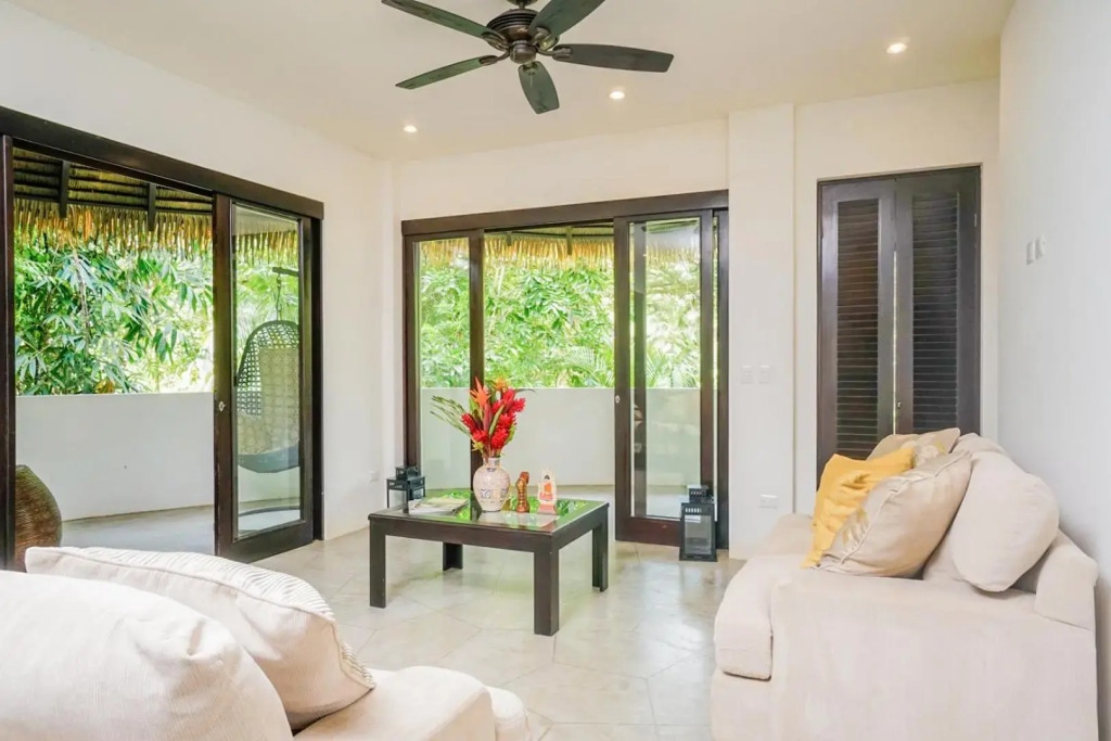 Makara Toucan Suite / 2nd Floor