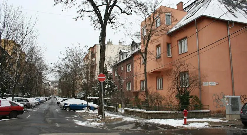 Karat Guesthouse