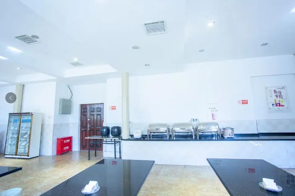 Xichang Mingdian Xiangrui Hotel (Yuecheng Plaza)