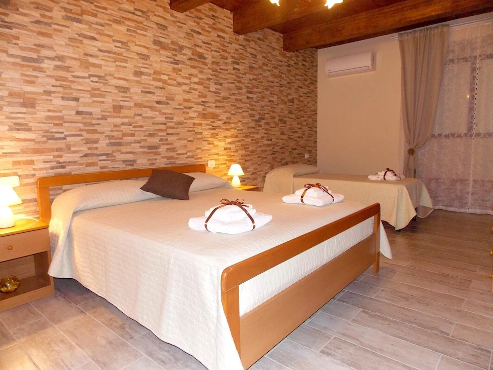 House With 3 Bedrooms in Frascineto, With Wonderful Mountain View, Bal